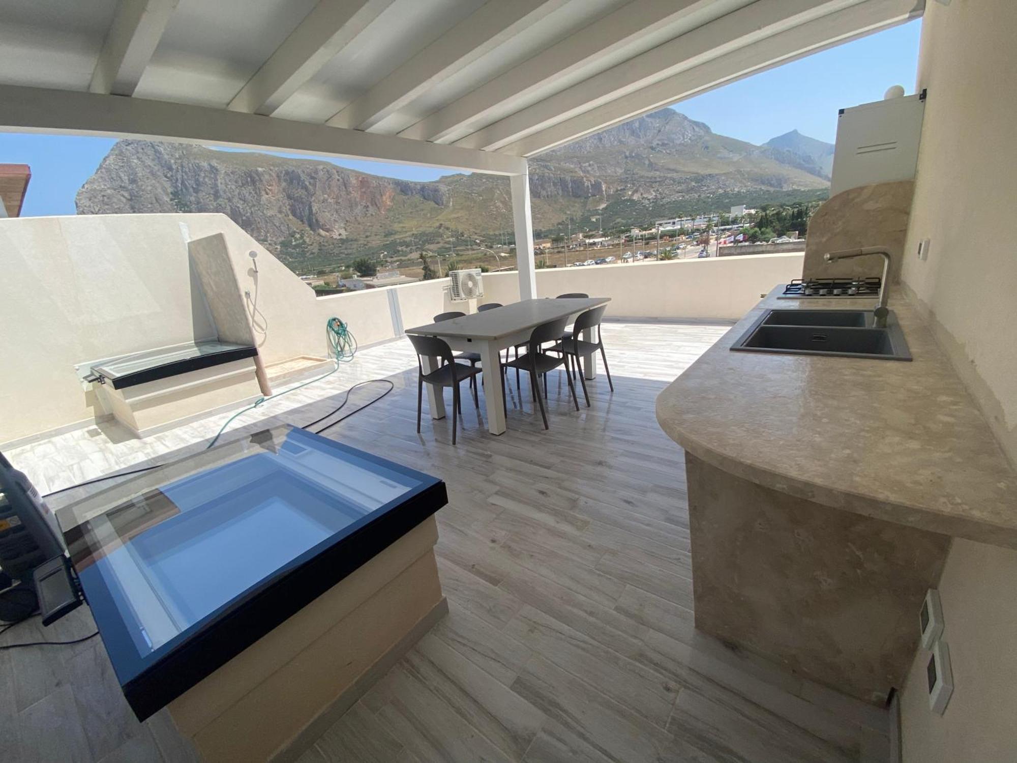 Апартаменты La Terrazza Del Capo Сан-Вито-Ло-Капо Экстерьер фото